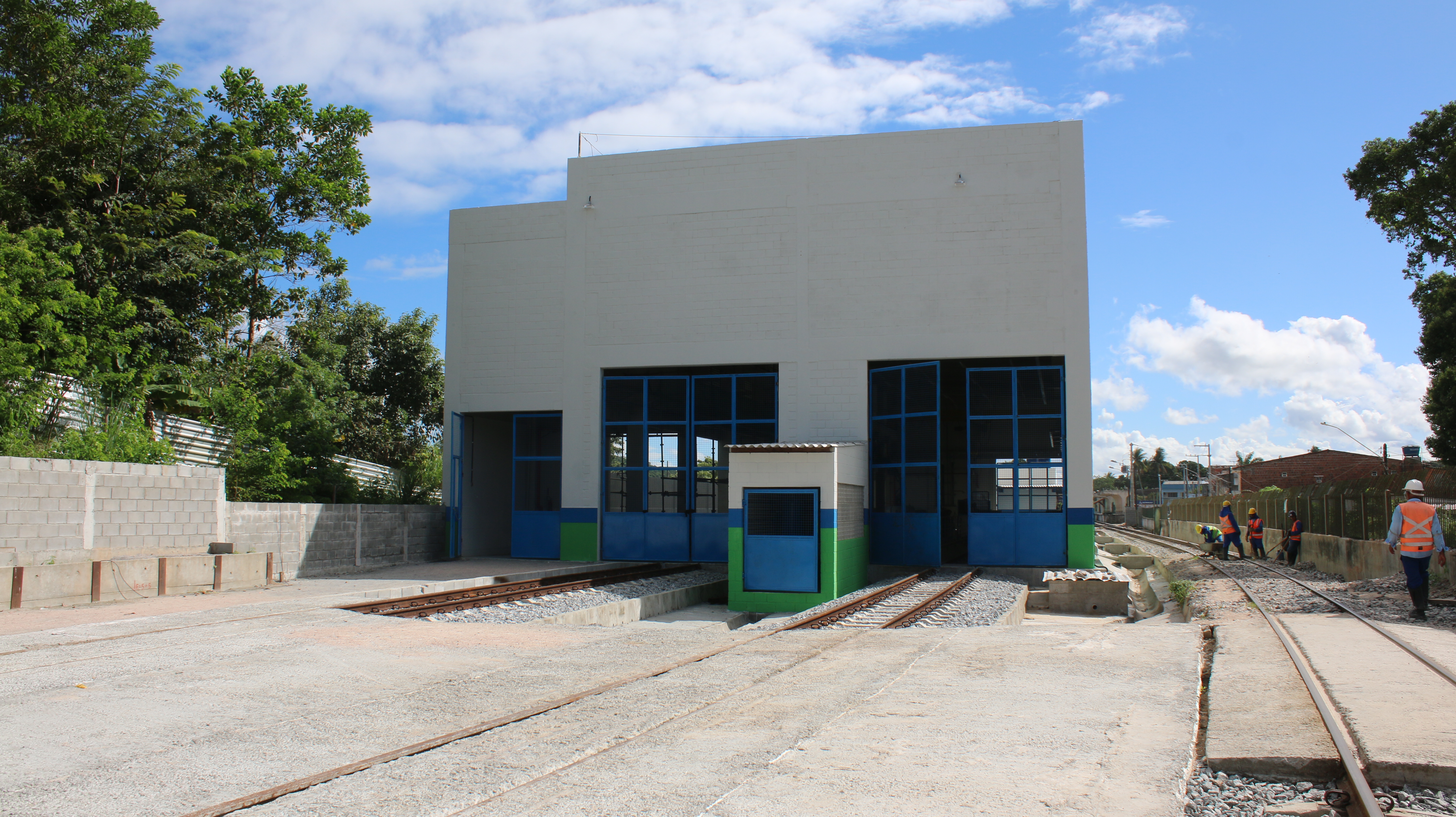 SUPERESTRUTURA FERROVIÁRIA É CONCLUÍDA EM SATUBA/AL